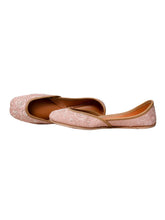 Load image into Gallery viewer, (NEW) Florene Pink Jutti