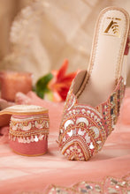 Load image into Gallery viewer, (Pre Order) Mahnaaz Mule Heels