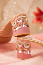 Load image into Gallery viewer, (Pre Order) Mahnaaz Mule Heels