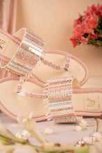 Load image into Gallery viewer, (Pre Order) Shyla Kolhapuri