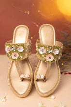 Load image into Gallery viewer, (Pre Order) Firdaus Wedges