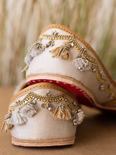 Load image into Gallery viewer, (NEW) Celestia Jutti