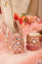 Load image into Gallery viewer, (Pre Order) Mahnaaz Mule Heels