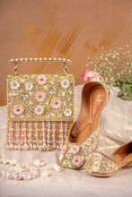 Load image into Gallery viewer, (Pre Order) Firdaus Clutch & Juttis Combo
