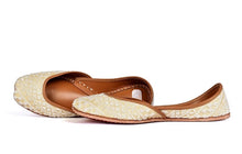 Load image into Gallery viewer, (Pre Order) Ivory Sugar jutti