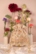 Load image into Gallery viewer, (Pre Order) Jashn Potli