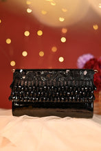 Load image into Gallery viewer, (Pre Order) Noorie Handheld Clutch