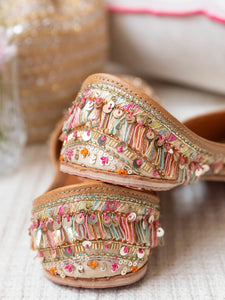 (Pre Order) Monna Juttis