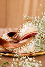 Load image into Gallery viewer, (Pre Order) Sheen juttis