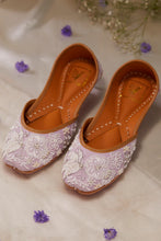 Load image into Gallery viewer, (Pre Order) Zariza Lilac Juttis