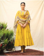Load image into Gallery viewer, (Pre Order) Firdaus Set - Haldi Yellow