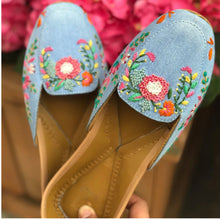 Load image into Gallery viewer, (Pre Order) What’s Up Buttercup Loafers