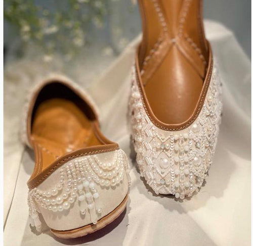 (SALE) Nafasat Juttis