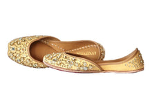 Load image into Gallery viewer, (Pre Order) Cinderella Gold jutti
